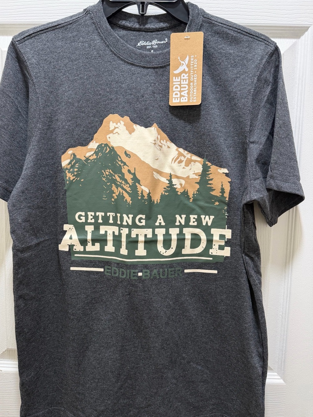 Eddie Bauer Men's 'Getting a New Altitude' Graphic Tee